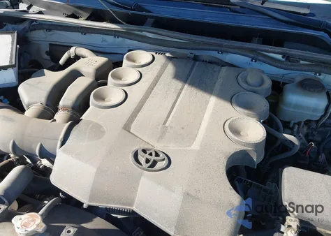 2017 Toyota 4Runner Limited z USA, uszkodzony, nr VIN JTEBU5JR5H5414991